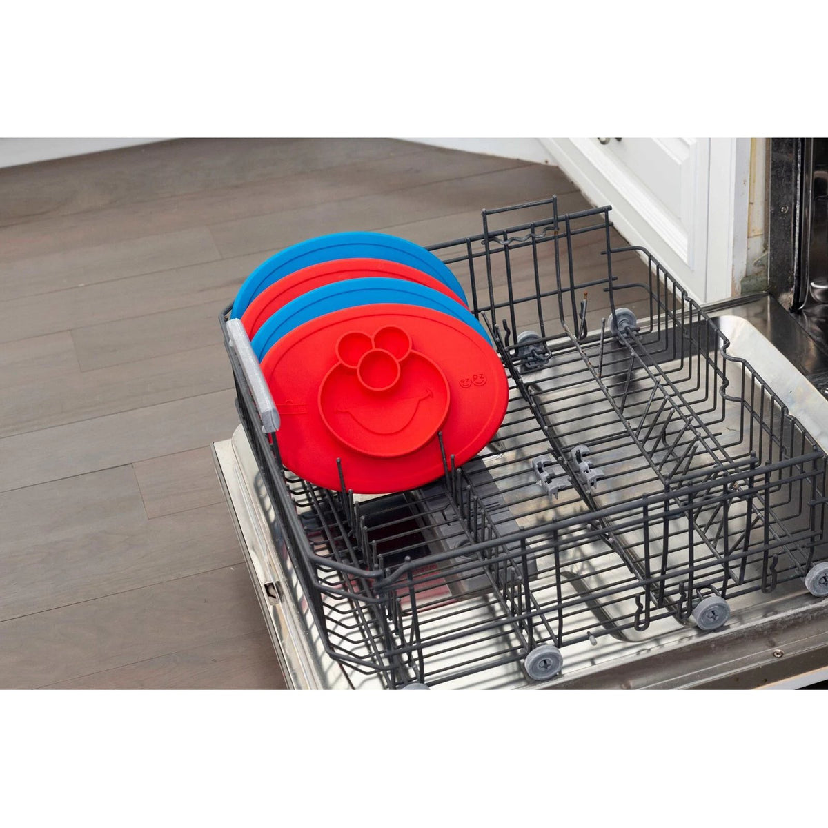 ezpz-sesame-street-elmo-silicone-plate-&amp;-placemat- (4)