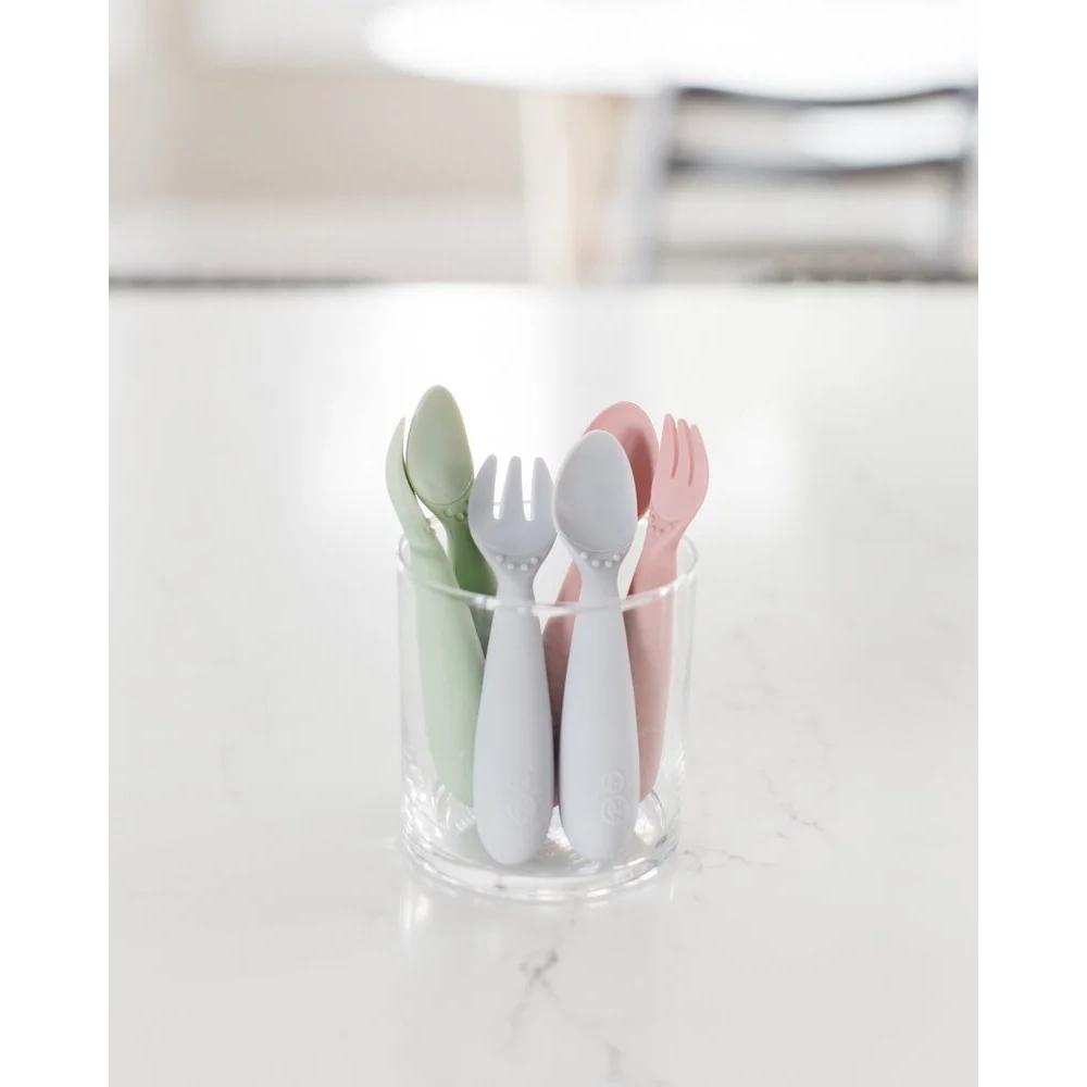 ezpz-silicone-mini-mat-+-utensils-feeding-set-nordic-blush- (4)